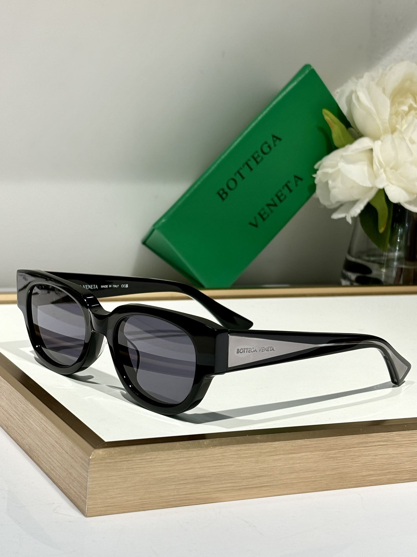 Bottega Veneta Sunglasses